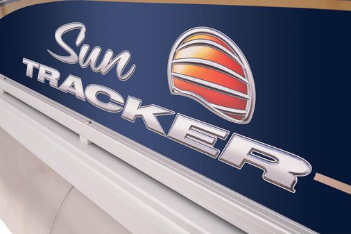 Sun Tracker Bass Buggy 18 DLX image