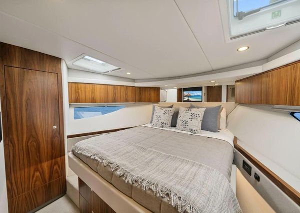 Riviera 46 Sports Motor Yacht image