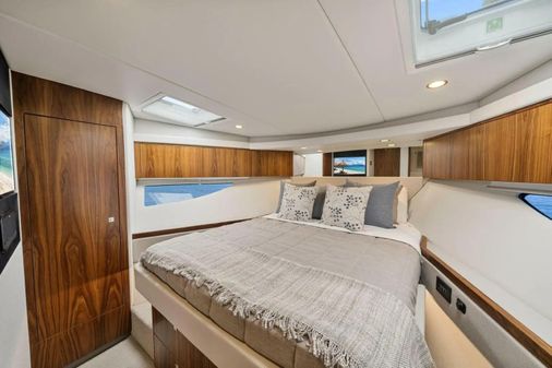 Riviera 46 Sports Motor Yacht image