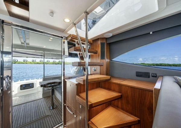 Riviera 46 Sports Motor Yacht image