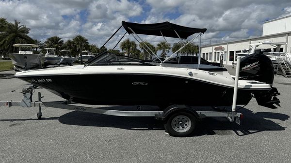 Sea Ray SPX 190 OB 