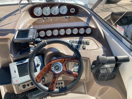 Regal 2860 Window Express Cruiser image