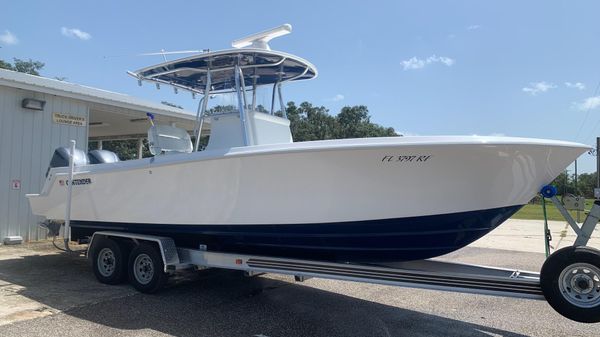 Contender 28 Sport