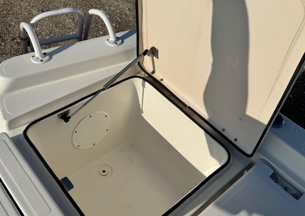 Epic 22 Sport Console image