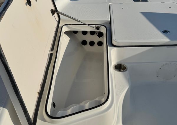 Epic 22 Sport Console image