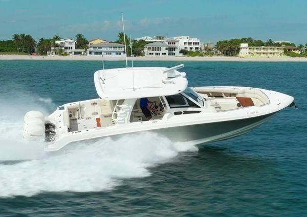 Boston Whaler 350 Realm image