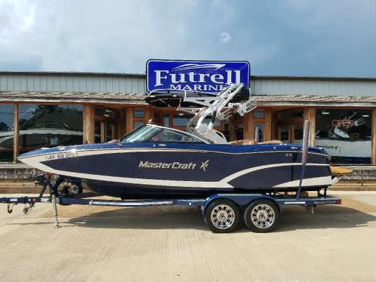 Mastercraft X23 - main image