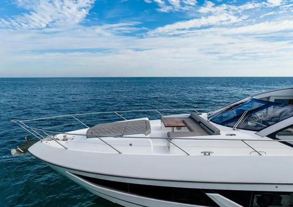 Sunseeker Predator 74 image