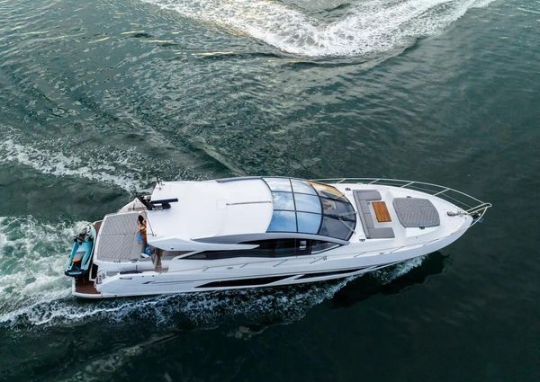 Sunseeker Predator 74 image