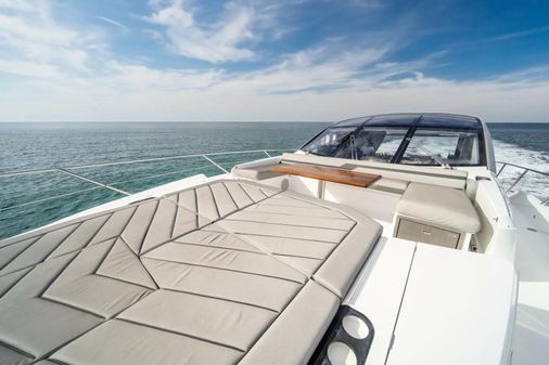 Sunseeker Predator 74 image