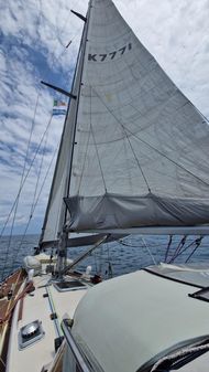 Beneteau First 42 image