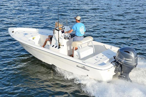 Nauticstar 2140-SPORT-SHALLOW-BAY - main image