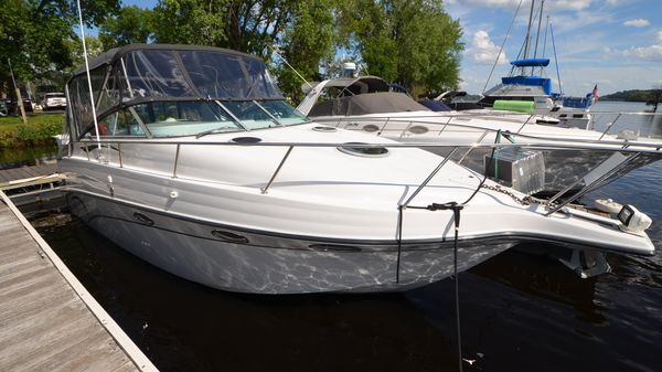 Crownline 290 CR