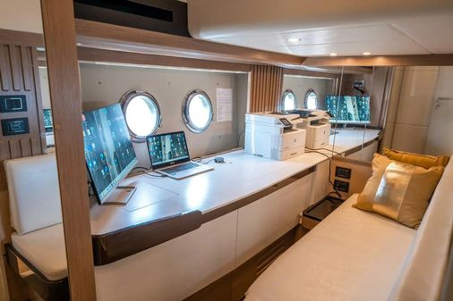 Absolute NAVETTA 52 image