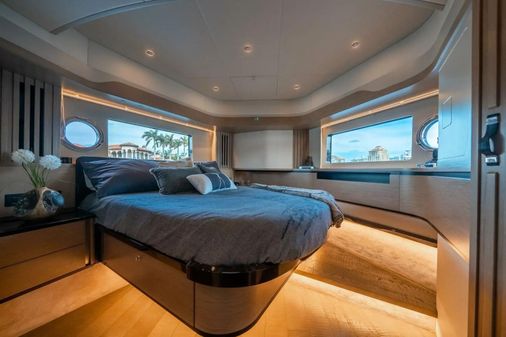 Absolute NAVETTA 52 image