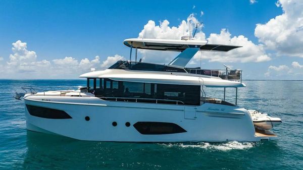 Absolute NAVETTA 52 