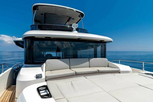 Absolute NAVETTA 52 image