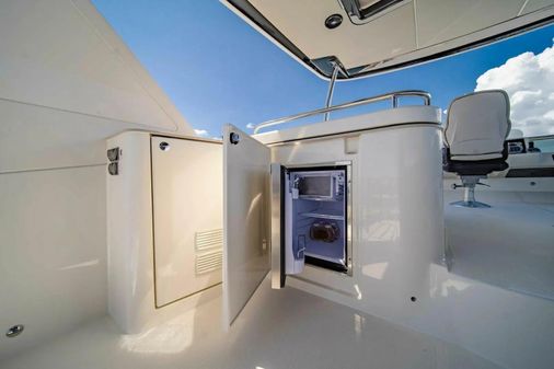 Absolute NAVETTA 52 image