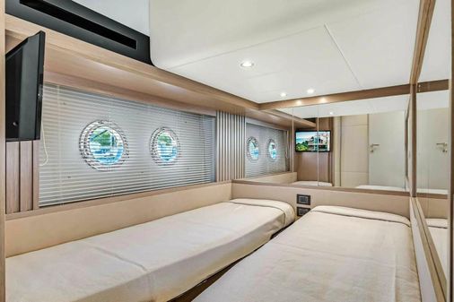 Absolute NAVETTA 52 image