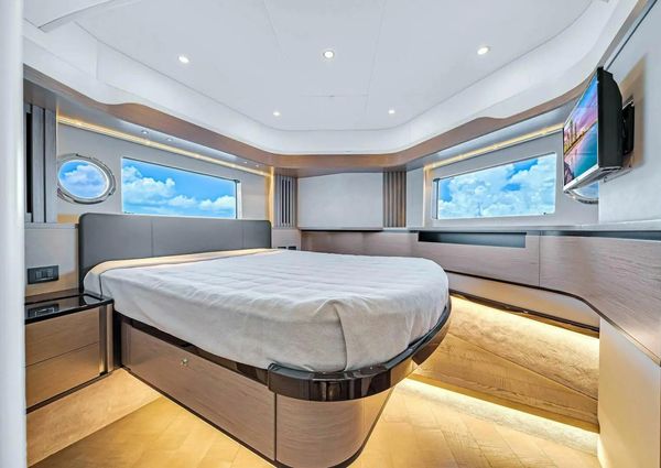 Absolute NAVETTA 52 image