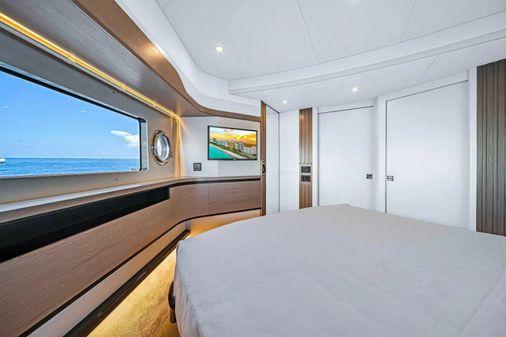 Absolute NAVETTA 52 image