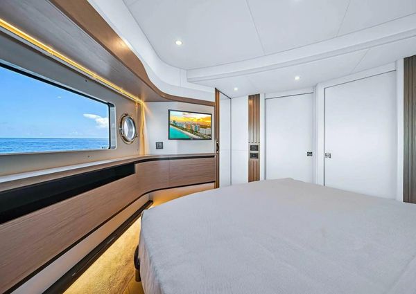 Absolute NAVETTA 52 image