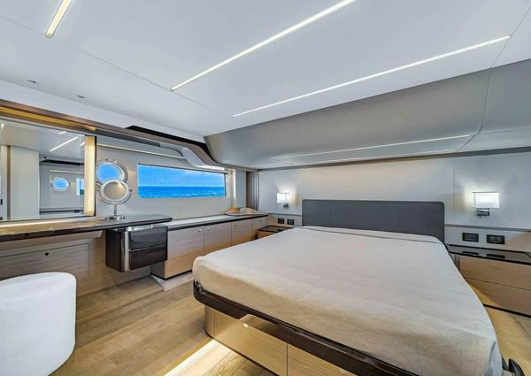 Absolute NAVETTA 52 image