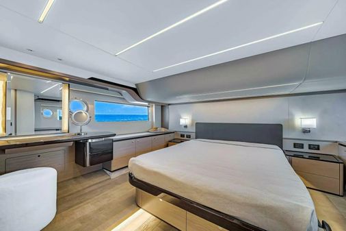 Absolute NAVETTA 52 image