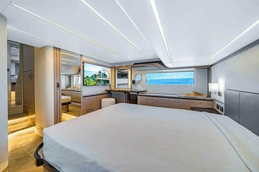 Absolute NAVETTA 52 image