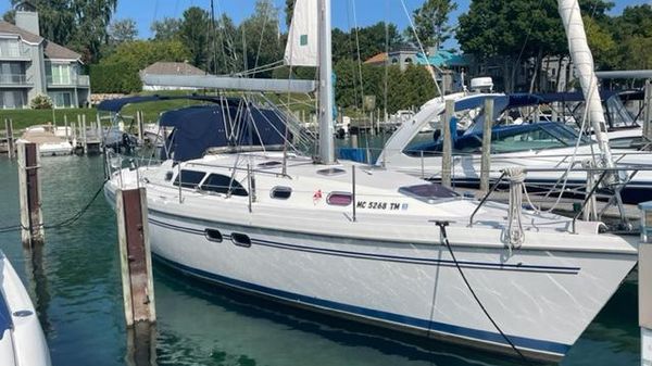 Catalina 387