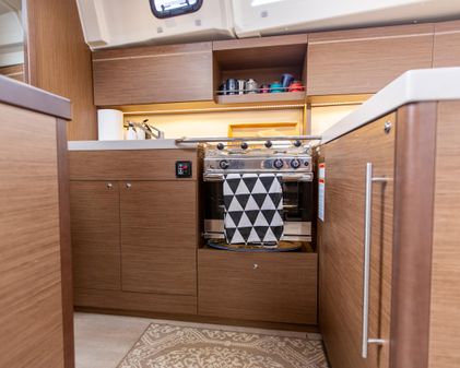 Beneteau Oceanis 46.1 image