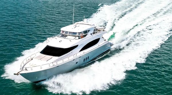 Hatteras 80 Motor Yacht image