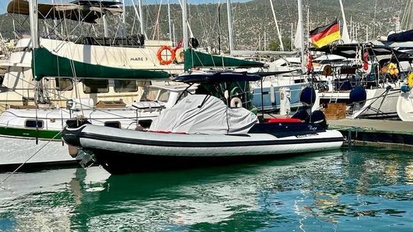 Ranieri Cayman 28 Executive Trofeo 