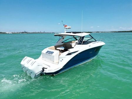 Sea Ray 320 Sundancer image