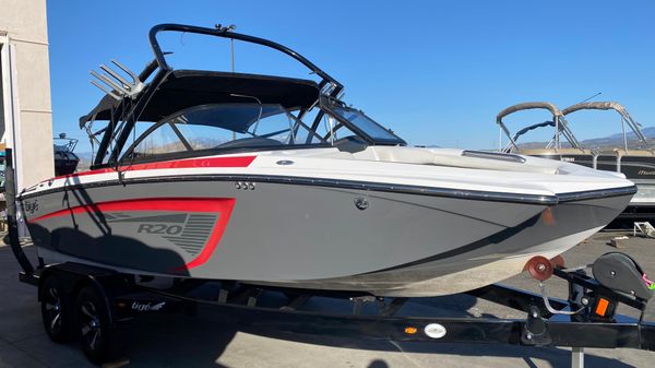 Tige R20