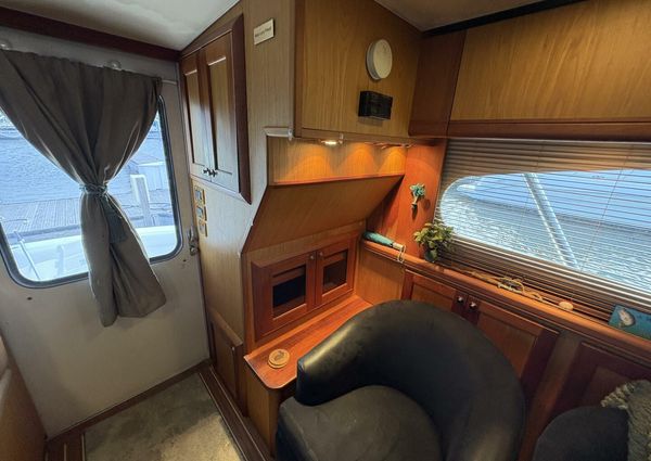 Luhrs 41 Convertible image