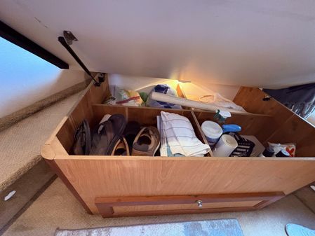 Luhrs 41 Convertible image