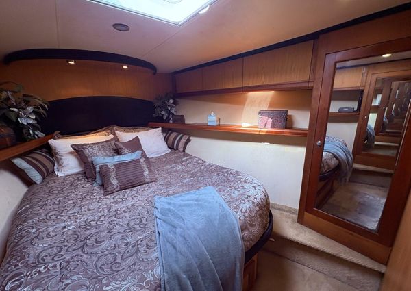 Luhrs 41 Convertible image