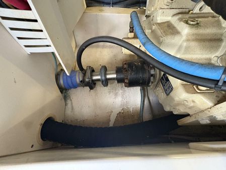 Luhrs 41 Convertible image