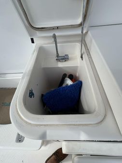 Luhrs 41 Convertible image