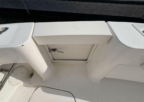 Luhrs 41 Convertible image