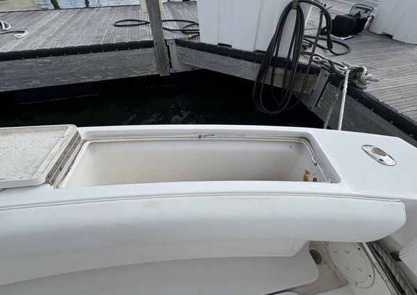 Luhrs 41 Convertible image