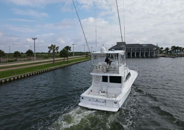 Luhrs 41 Convertible image