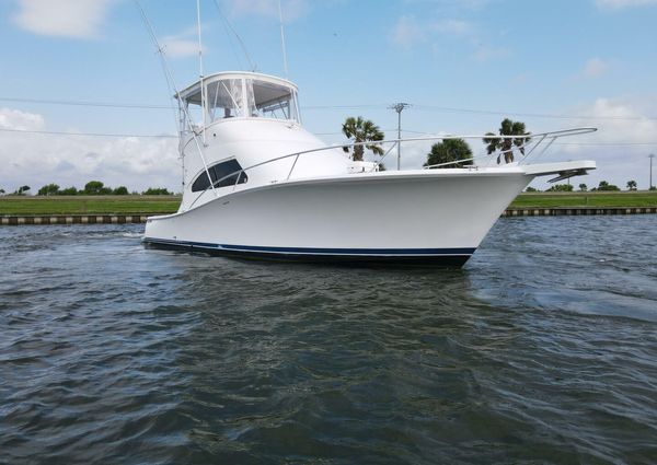 Luhrs 41 Convertible image