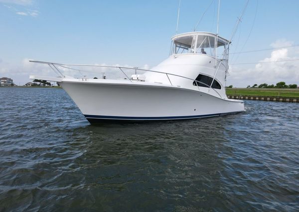 Luhrs 41 Convertible image