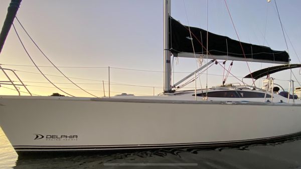 Delphia 37.3