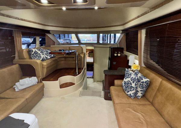 Sea Ray 44 Sedan Bridge image