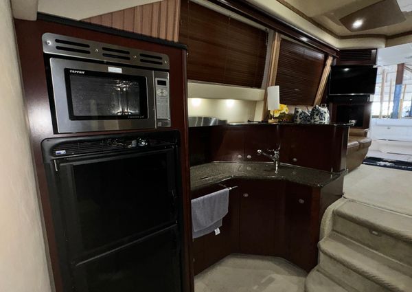 Sea Ray 44 Sedan Bridge image