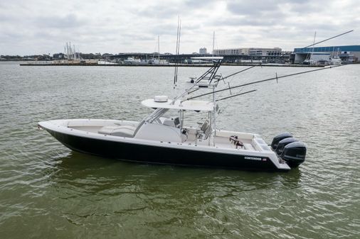 Contender 39 Fisharound image