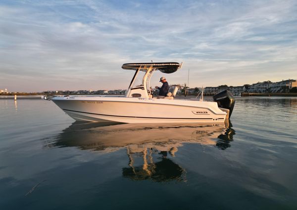 Boston-whaler 230-OUTRAGE image